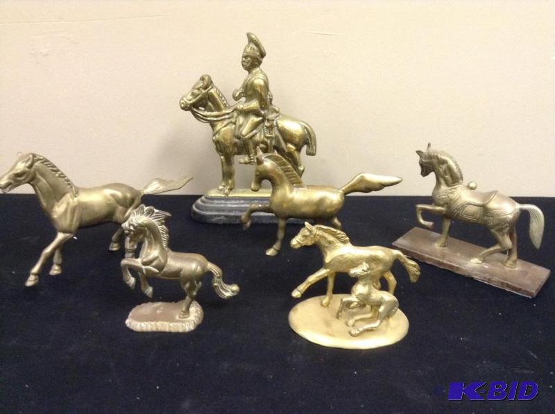 lot 91 image: Brass Horse Collection
