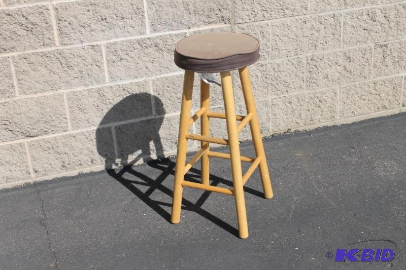 lot 110 image: Natural Wood Bar Stools (fabric covered cushion)