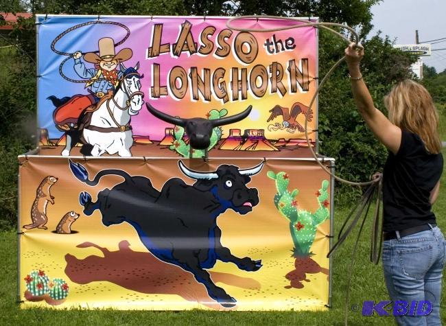 lot 31 image: Lasso Carnival Game