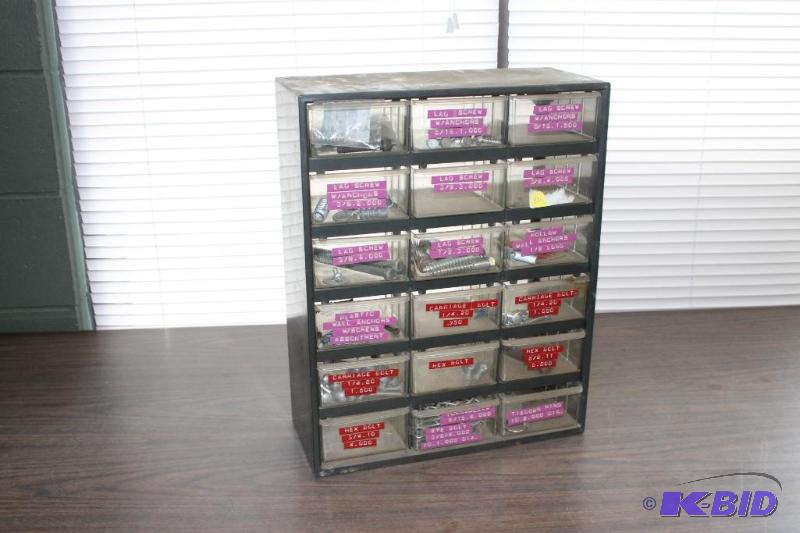 lot 82 image: Storage Container