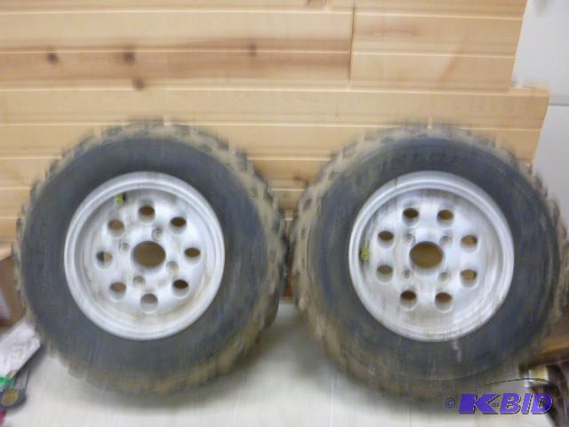 lot 18 image: 2 Suzuki Tires and Rims 12X60...