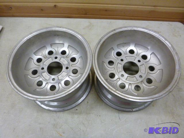 lot 19 image: 2 Suzuki Rims 12X7...