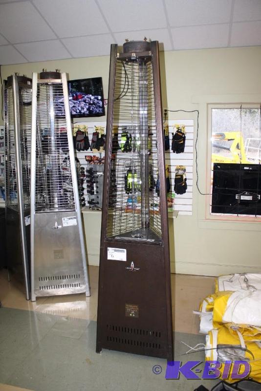 lot 6 image: Lava Propane Heater, 92x20, 38000 BTUhr.