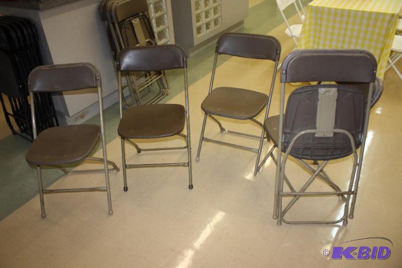 lot 75 image: Lot of (20) Chairs.