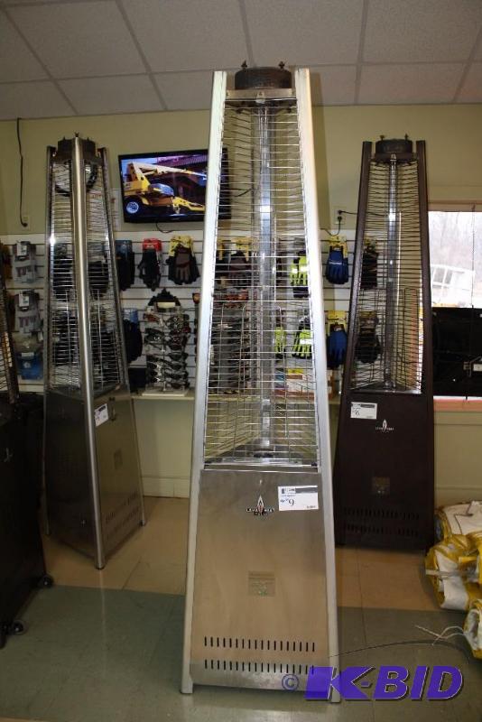 lot 9 image: Lava Propane Heater, 92x20, 38000 BTUhr.