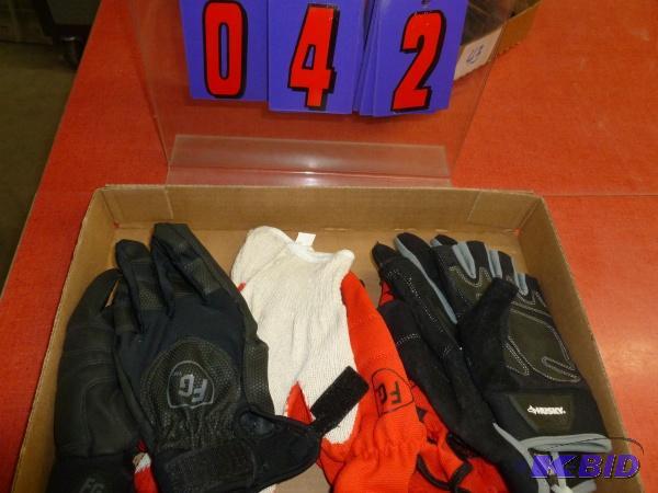 Flat of large gloves. As shown. Terms. Inspec...
