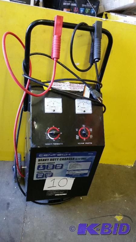lot 10 image: Cen-Tech 240200 Amp 612V Manual Wheel Charger with Start