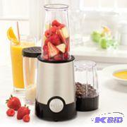 lot 113 image: Bella Blender set
