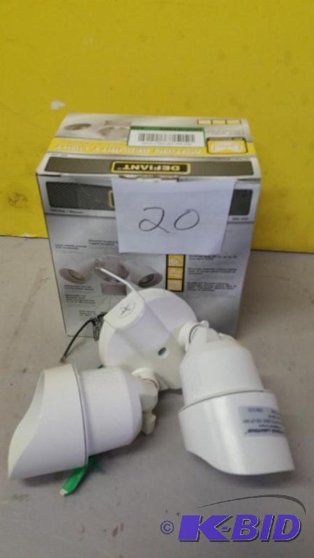 lot 120 image: Motion Security Light