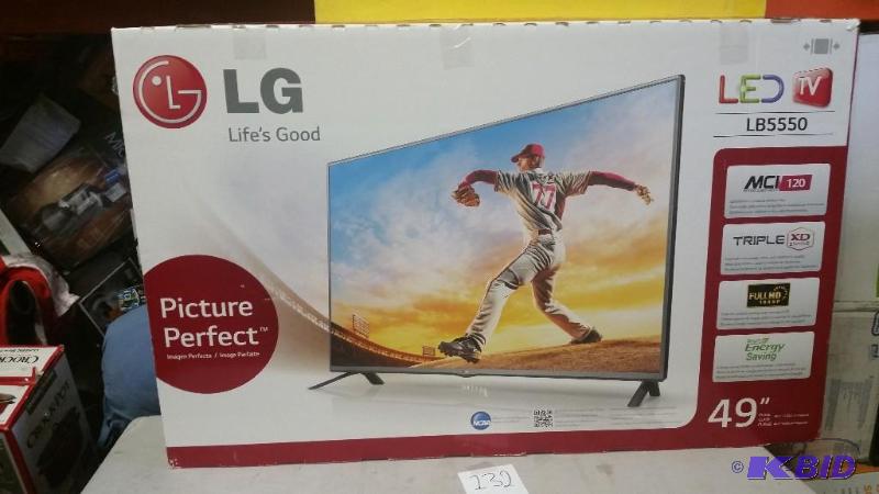 lot 132 image: LG LB5550  49  TV for Parts