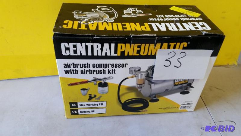 lot 33 image: 16 HP 58 PSI Oilless Airbrush Compressor Kit