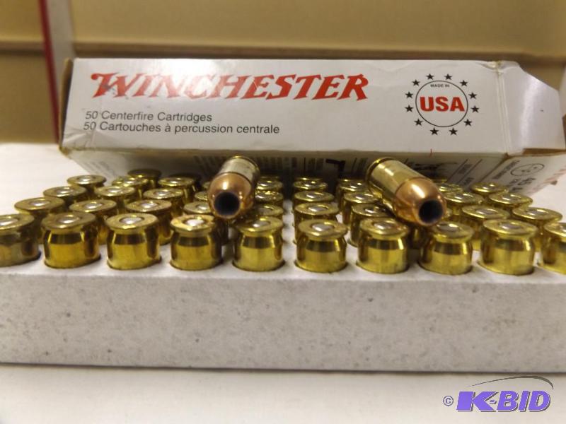 Winchester 45 Auto, 230 grain, full metal jac...