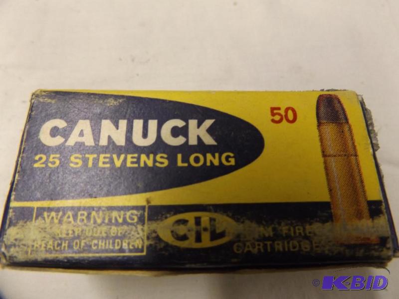 Canuck 25 Stevens Long full box...