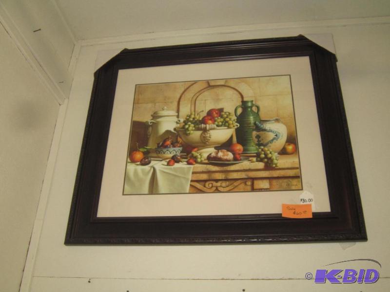 lot 259 image: NEW  Very Large Picture Kitchen Basket of Fruit Etc.