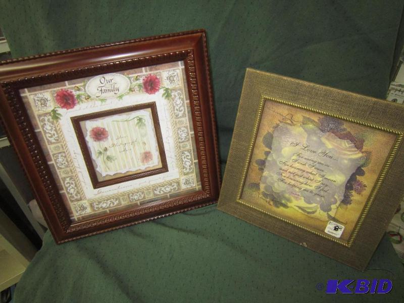 lot 262 image: PICTURES - I Love You and Family Photo