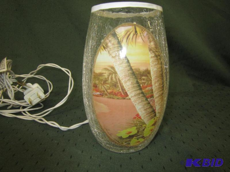 lot 277 image: NEW Lighted Light - Palm Trees 5