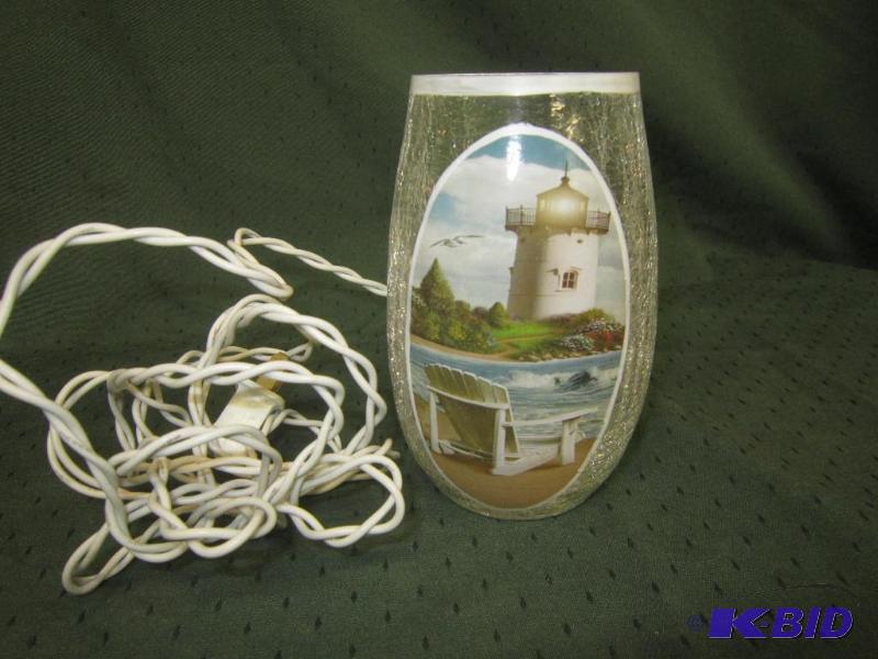 lot 279 image: NEW Lighted Light - Lighthouses 5