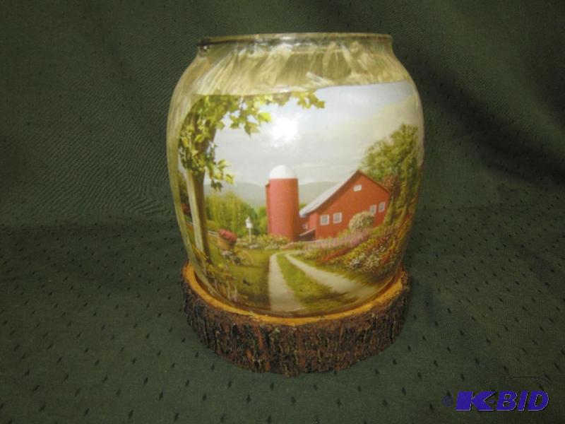 lot 281 image: NEW Lighted Light - Globe Farm 5
