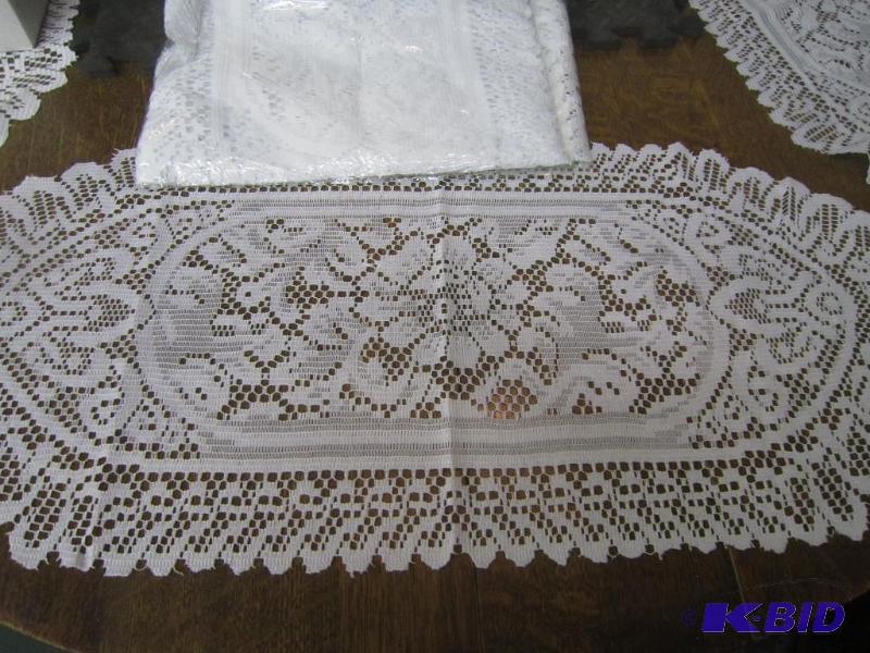 lot 296 image: 6 - New Lace Runners