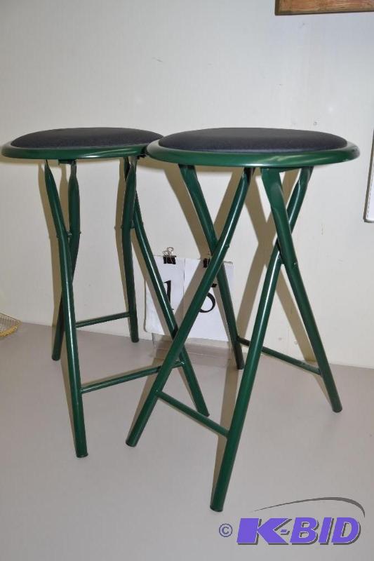 lot 15 image: Fold-up stools