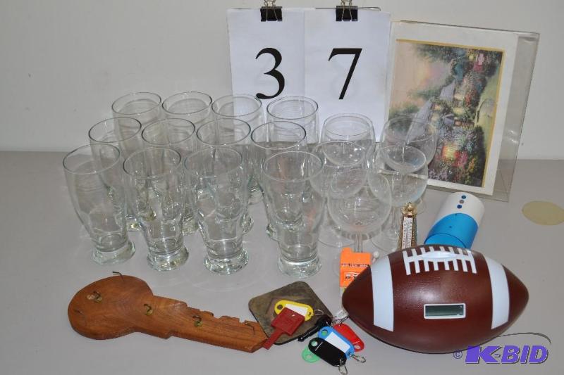 lot 37 image: Glasses and Misc.