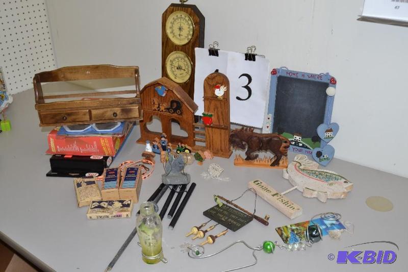 lot 43 image: Misc. household