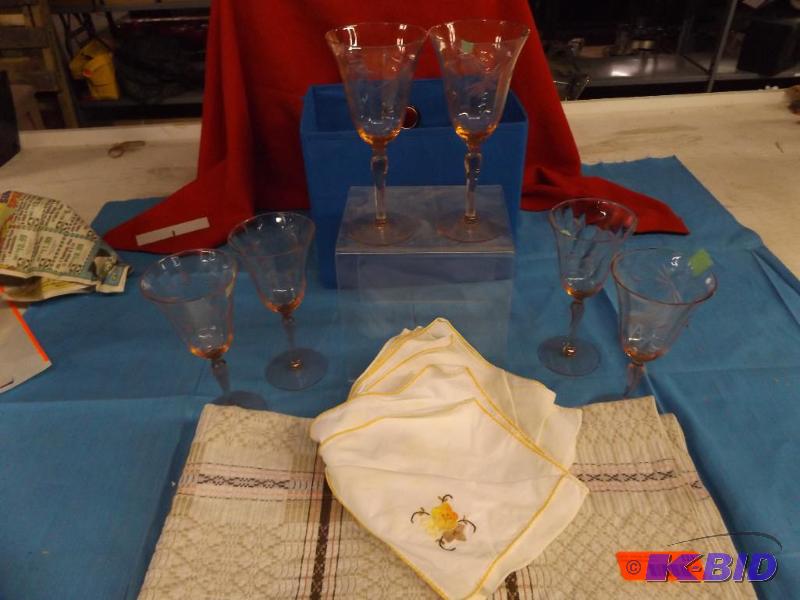Pink Depression Wine Goblets, these do have s...