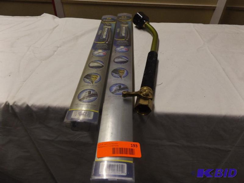lot 193 image: Garden Hose Attachment,19 and 21 windshie...