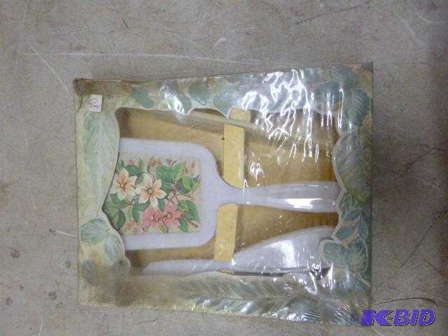 Brush Mirror Combo Set...
