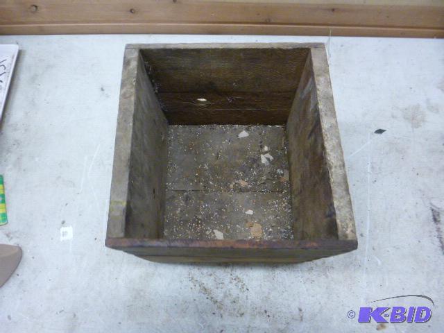 Vintage Crate 9&quot X 10&quot X 10&quot...