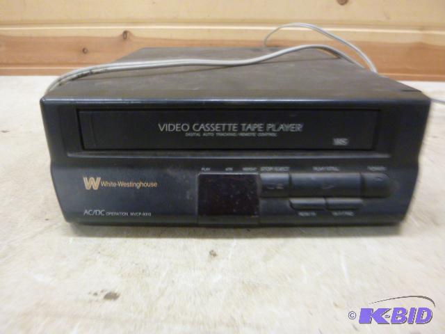 White Westinghouse VCR Powers up....
