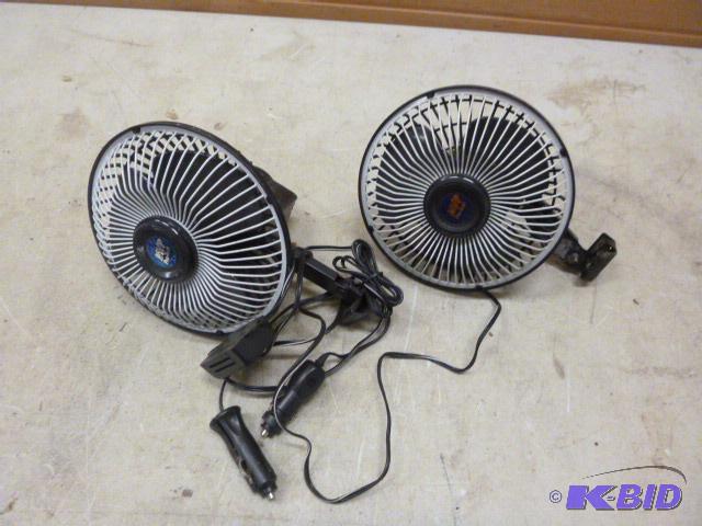 2 Fans 12 volt....