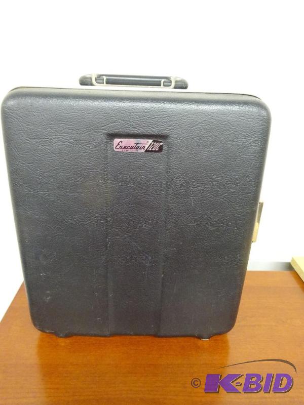 Hard Case Traveling Coffee Set