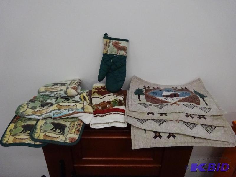 Towels, Oven Glove, Placemats