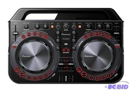 lot 5 image: PIONEER DDJWEGO2K DJ Controller