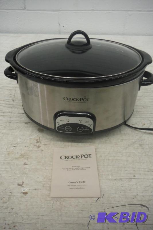 lot 9 image: Crock Pot Slow cooker