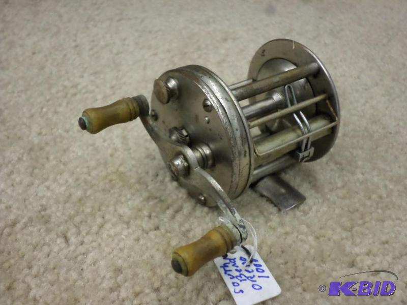 lot 41 image: South Bend Oreno 1000 Reel...