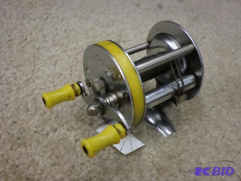 lot 92 image: Great Laks S-30 Reel...