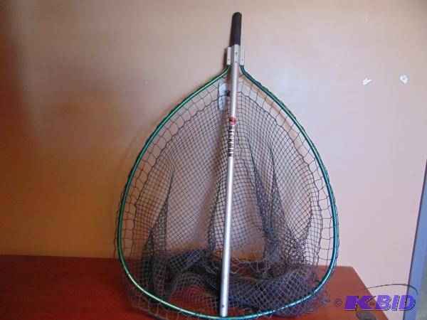 Extra Large Musky&nbspNet With Retractable H...