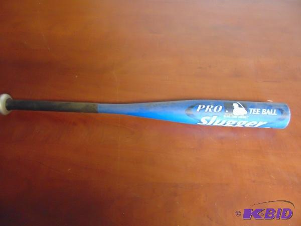 Slugger Tee Ball Aluminum Bat   25&quot and ...