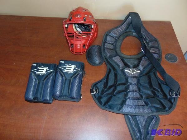 Catching Gear   Rawlings helmet with mask  Ea...