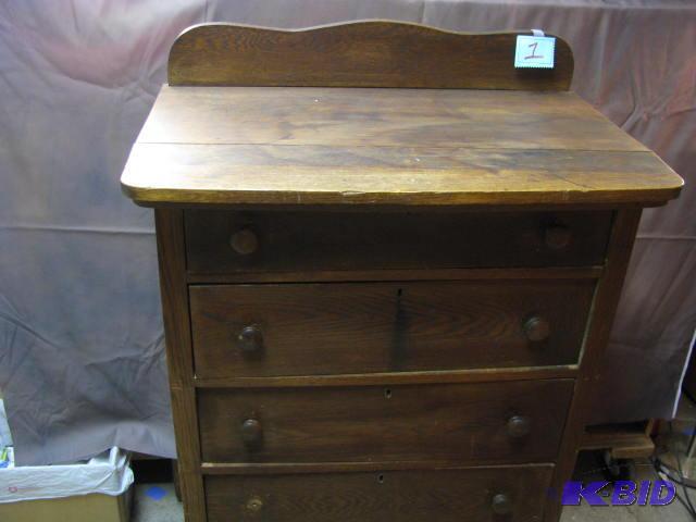 Antique 5 drawer dresser needs&nbspsome TLC ...