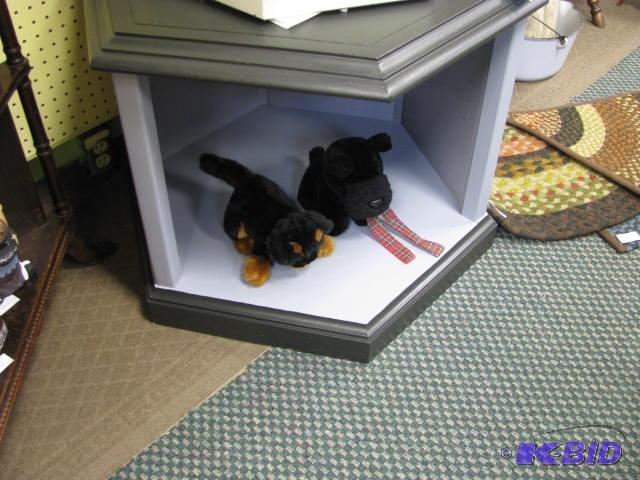 repurposed end table into a black and grey do...