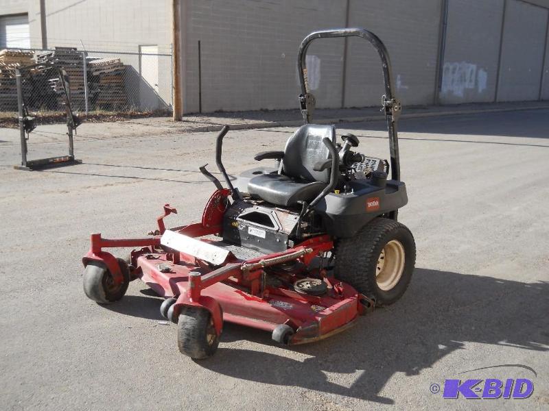 Toro Z Master Commercial 60 Zero Turn Lawn Mower. Starts, Runs and Cuts.