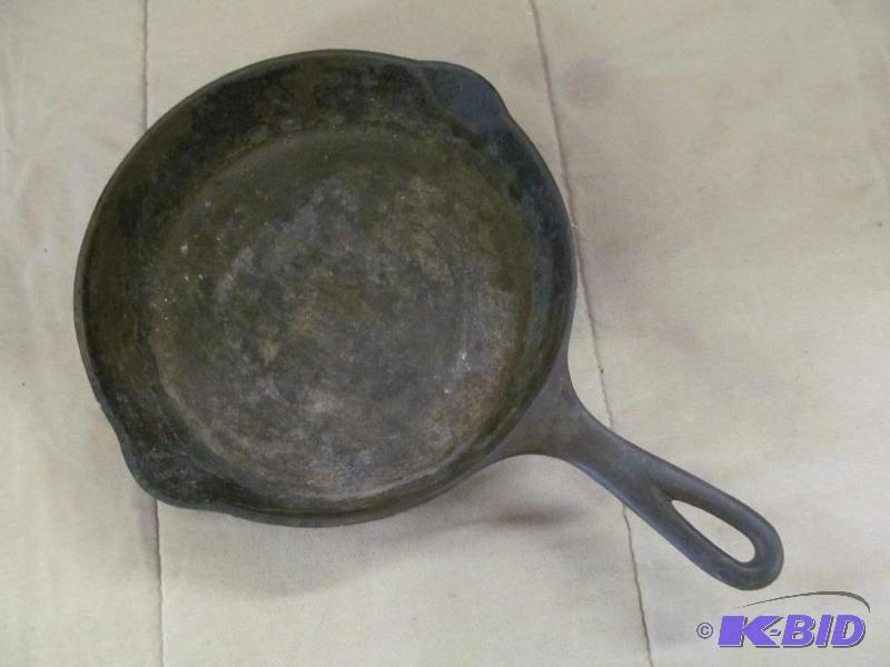 Fry pan