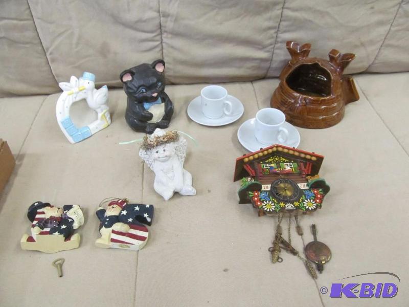 Figurines
