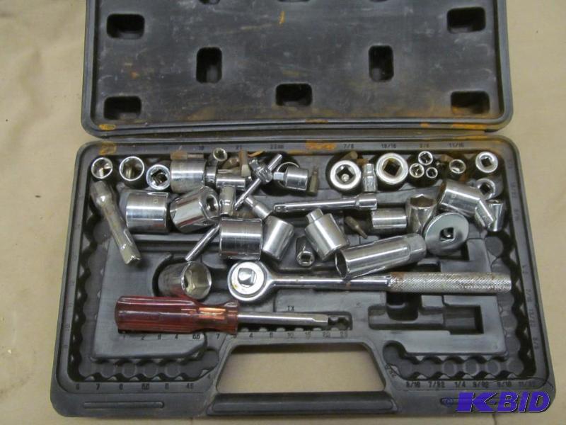 Socket set