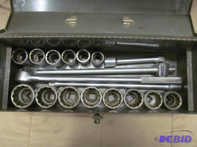 Tool box with tools