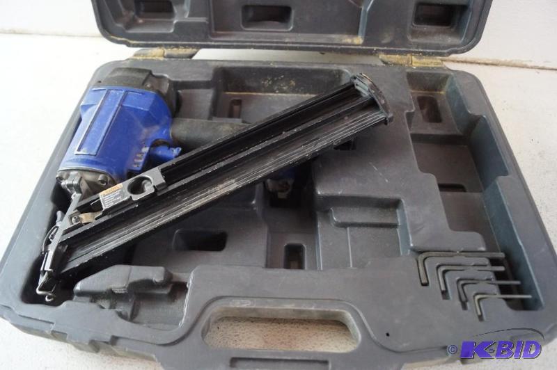 air nailer