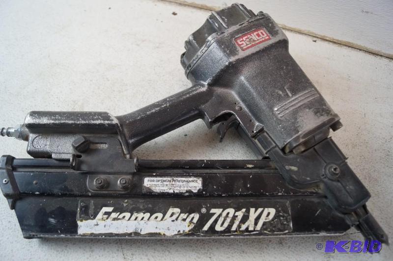 air nailer
